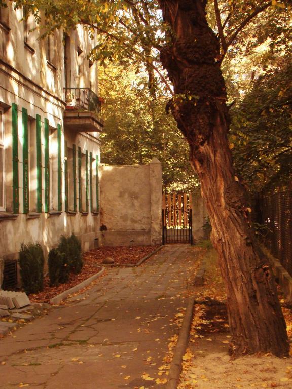 Hostelik Wiktorianski Лодзь Экстерьер фото