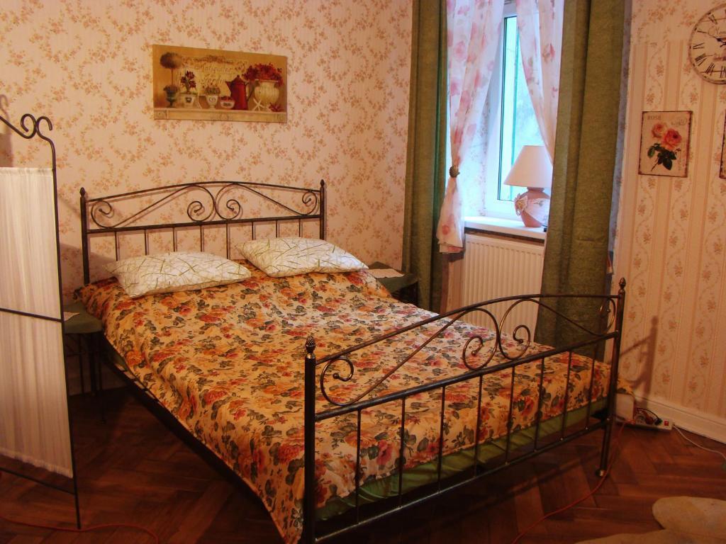 Hostelik Wiktorianski Лодзь Экстерьер фото