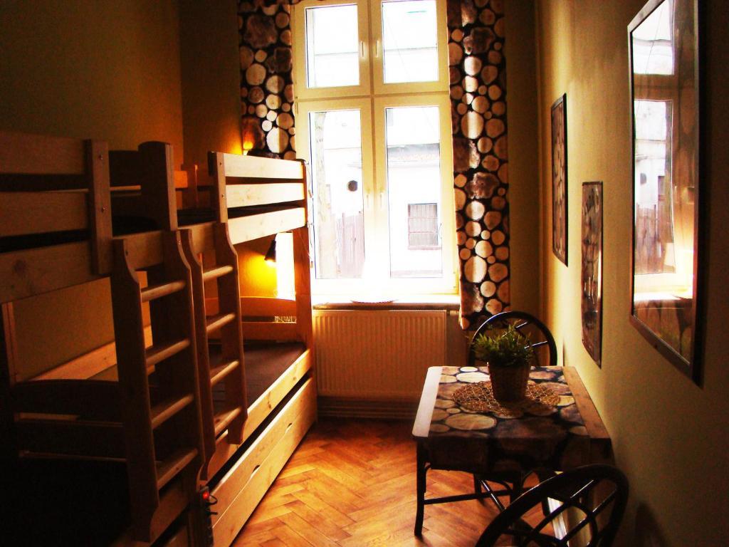 Hostelik Wiktorianski Лодзь Экстерьер фото
