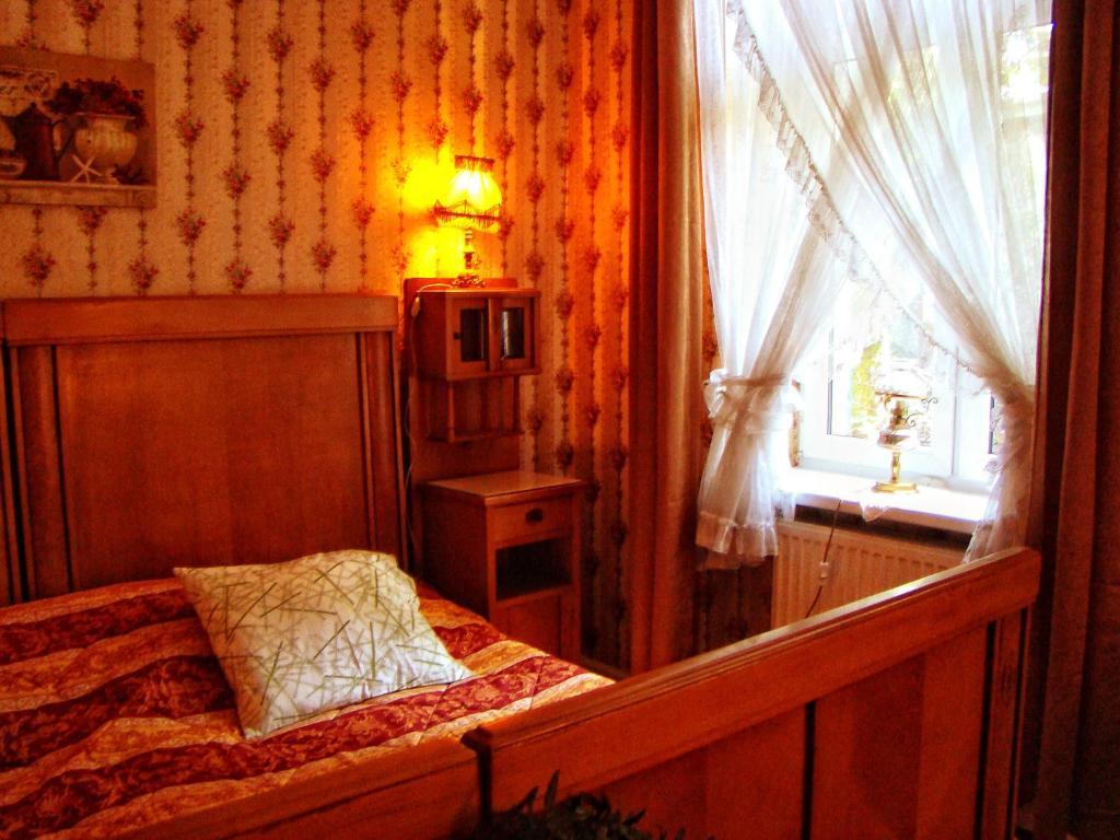 Hostelik Wiktorianski Лодзь Экстерьер фото