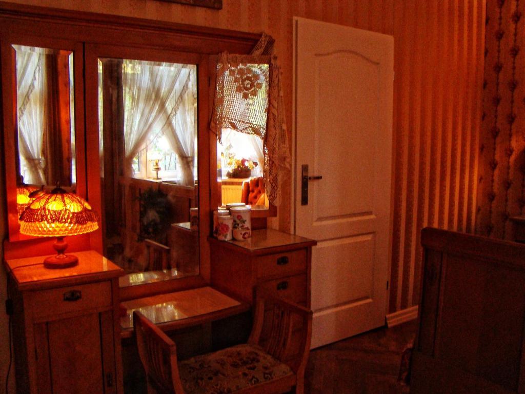 Hostelik Wiktorianski Лодзь Экстерьер фото