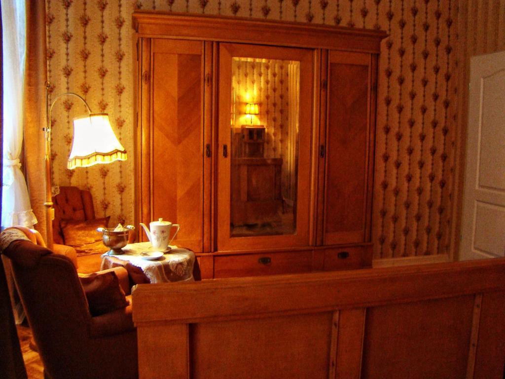 Hostelik Wiktorianski Лодзь Экстерьер фото